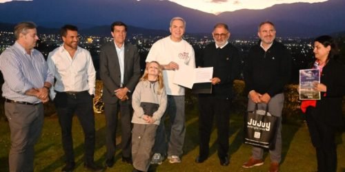Intendente-FlavioMendoza-PrensaMuniJujuy-10-768x512