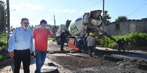 Pavimentacion-calle-almaraz-y-los-lapachos-Alto-Comedero-Prensa-Muni-Jujuy-1536x923