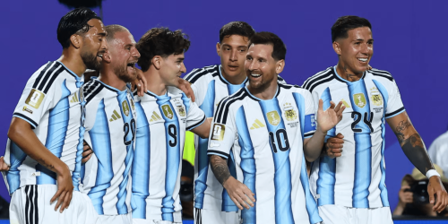 SELECCIÓN ARGENTINA MESSI SCALONETA