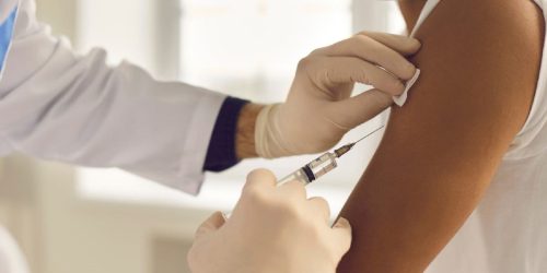 inyección enfermera